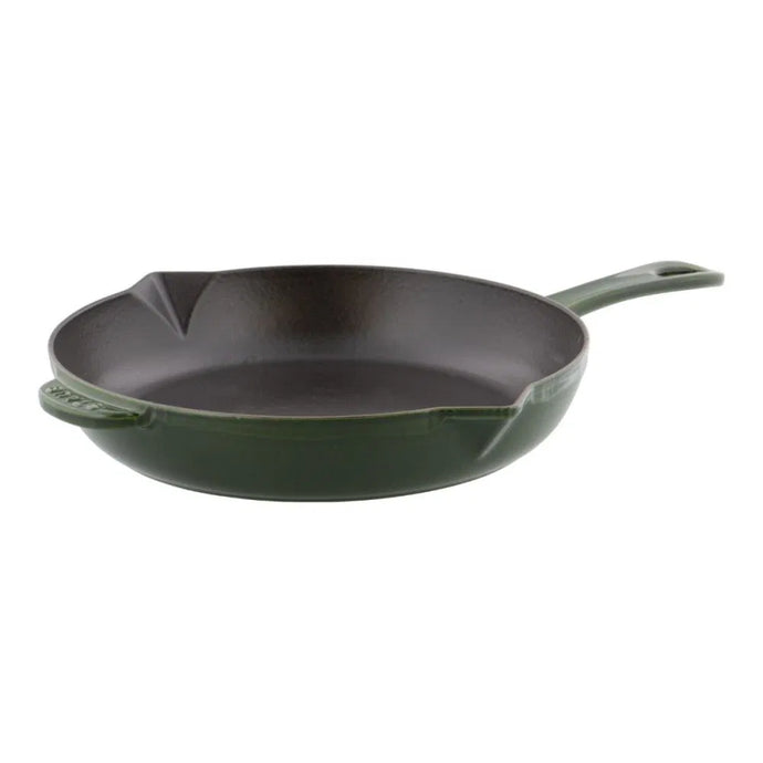 Staub 10