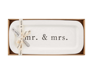 Mr and Mrs Hostess set