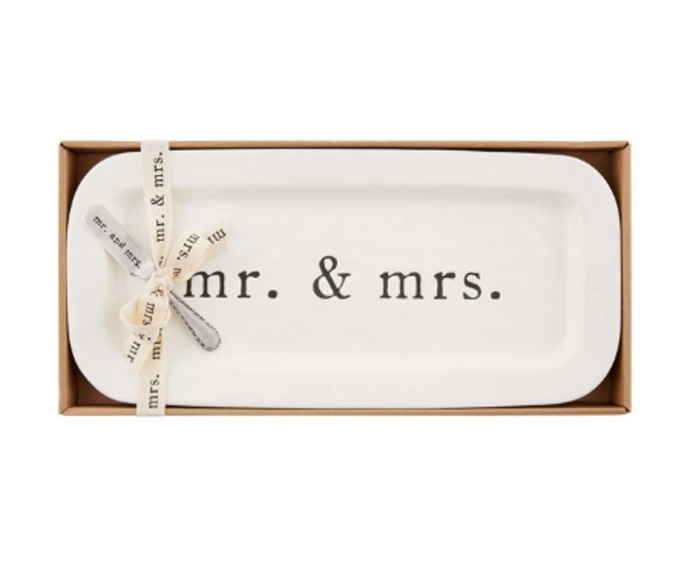 Mr and Mrs Hostess set