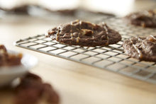 Load image into Gallery viewer, Half Sheet Nonstick Cooling Rack