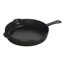 Load image into Gallery viewer, 11&quot; Staub Skillet