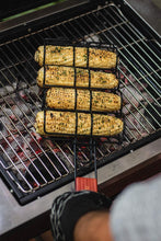 Load image into Gallery viewer, Corn Folding Basket