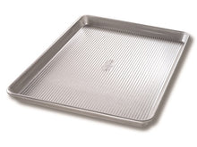 Load image into Gallery viewer, Half Sheet Pan and Lid Set