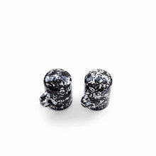 Load image into Gallery viewer, Enamel Salt &amp; Pepper Set