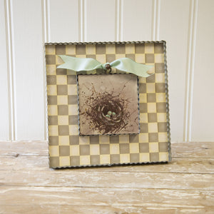 MINI GALLERY DISPLAY